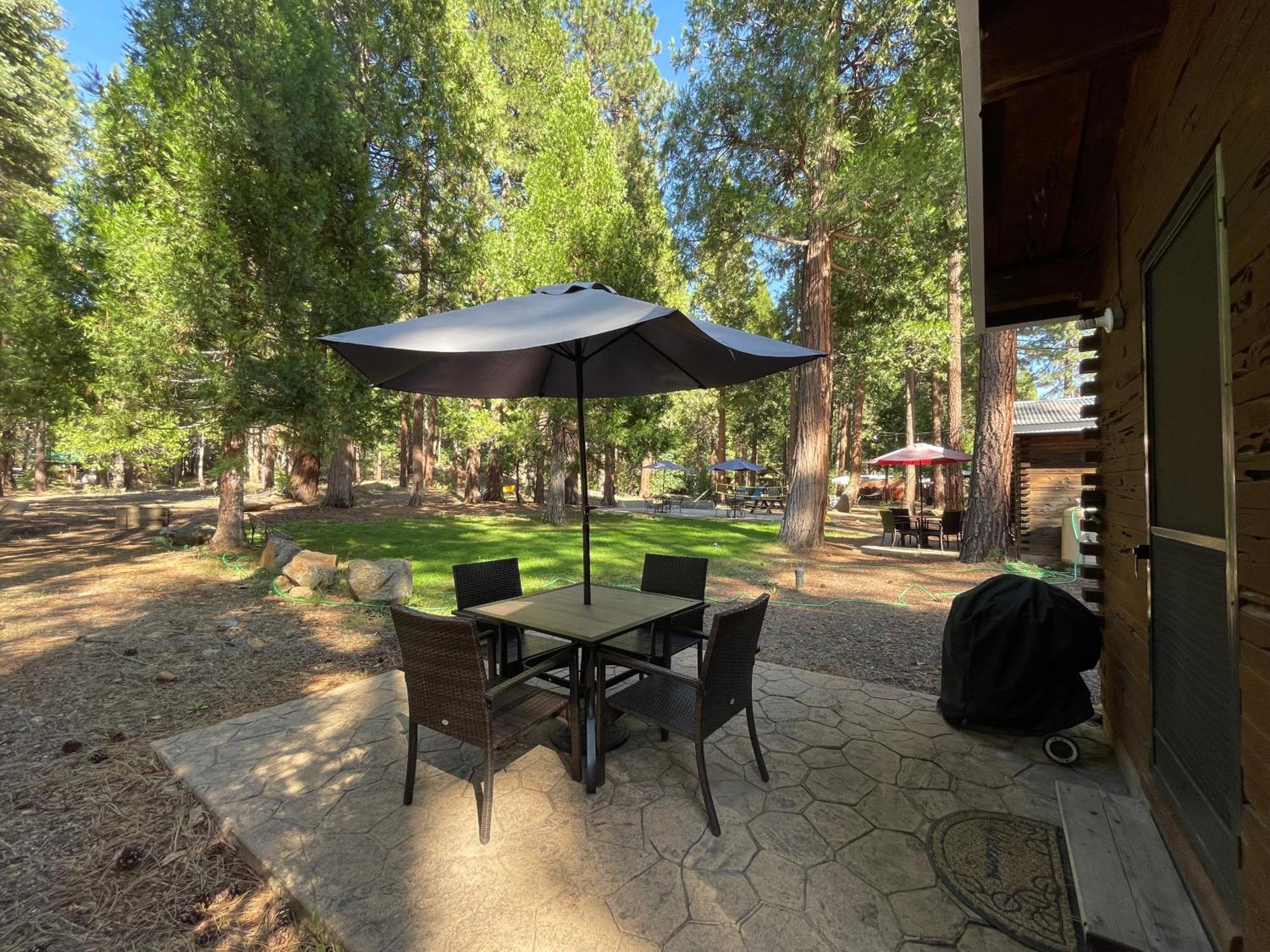 Sierra Sky Lodge Sloat Extérieur photo