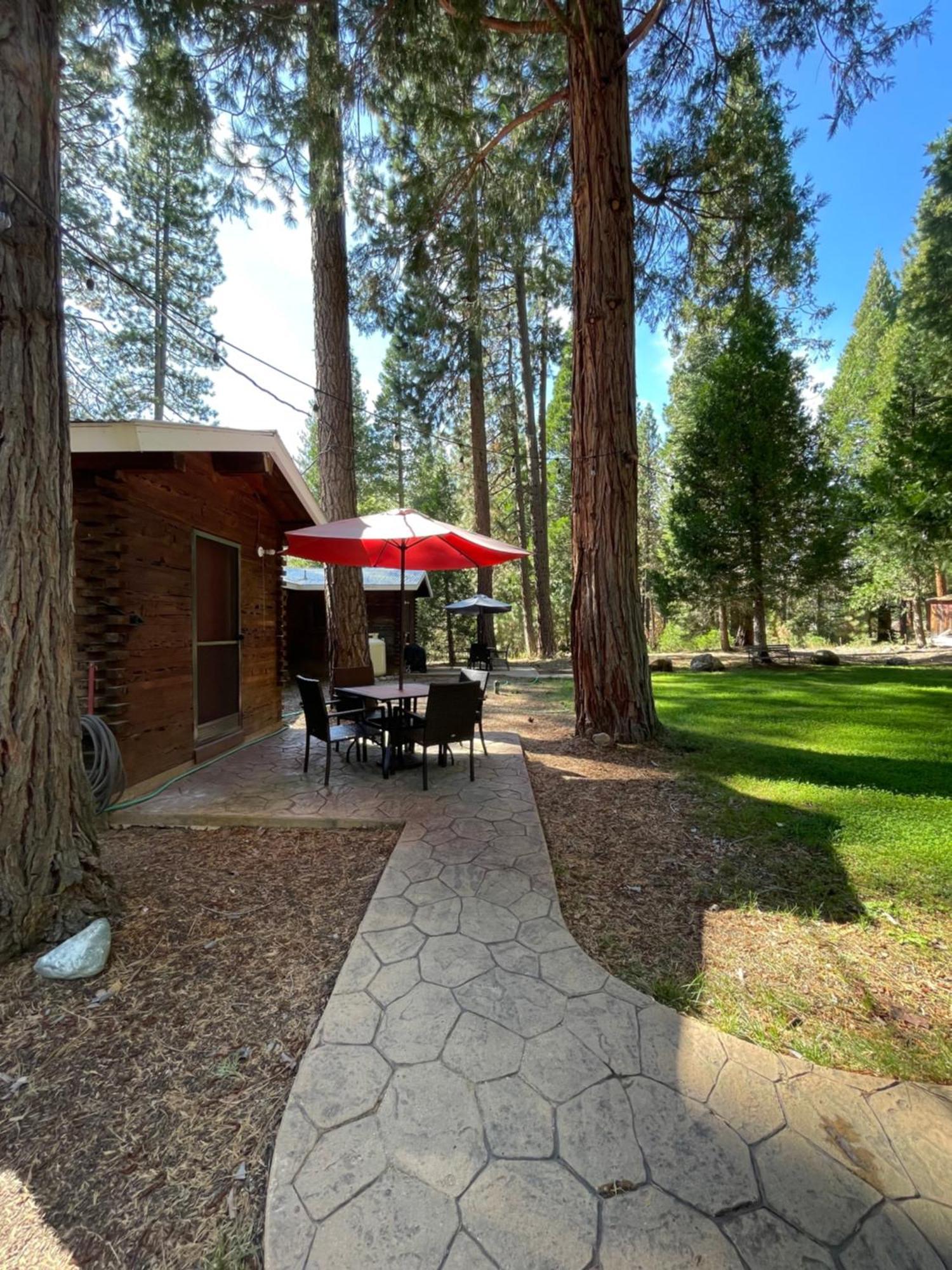 Sierra Sky Lodge Sloat Extérieur photo