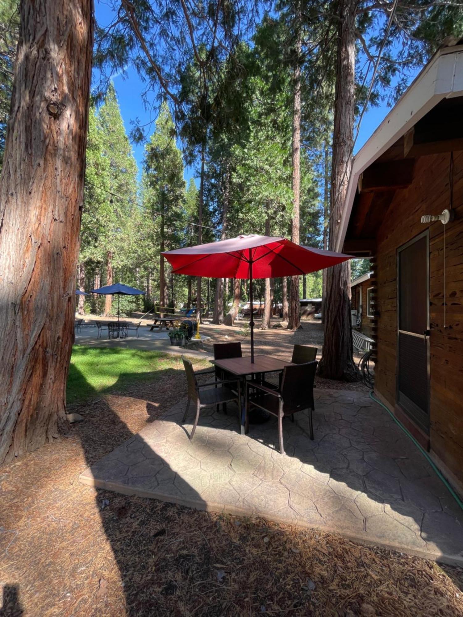 Sierra Sky Lodge Sloat Extérieur photo