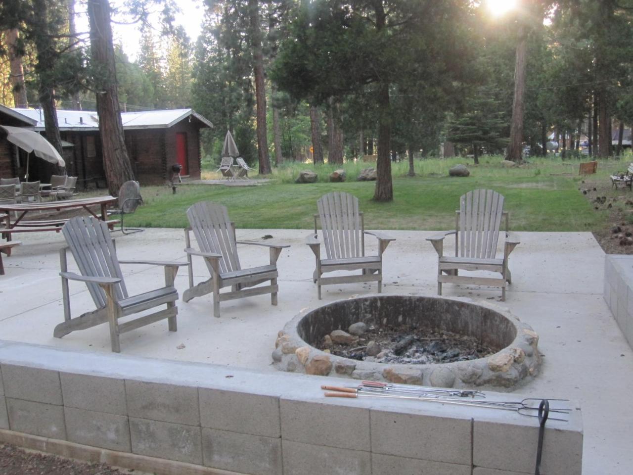 Sierra Sky Lodge Sloat Extérieur photo